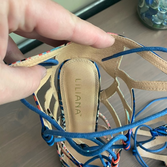 Super Sexy, Strappy Liliana Rainbow Heels, Size 10 - Picture 3 of 5